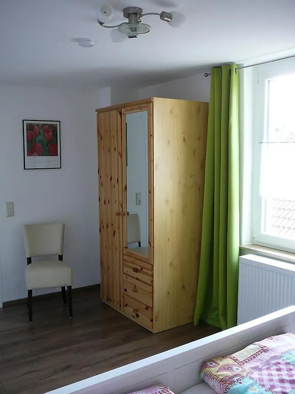 Apartment Ferienwohnung Winzerhof unter der Yburg Baden-Baden